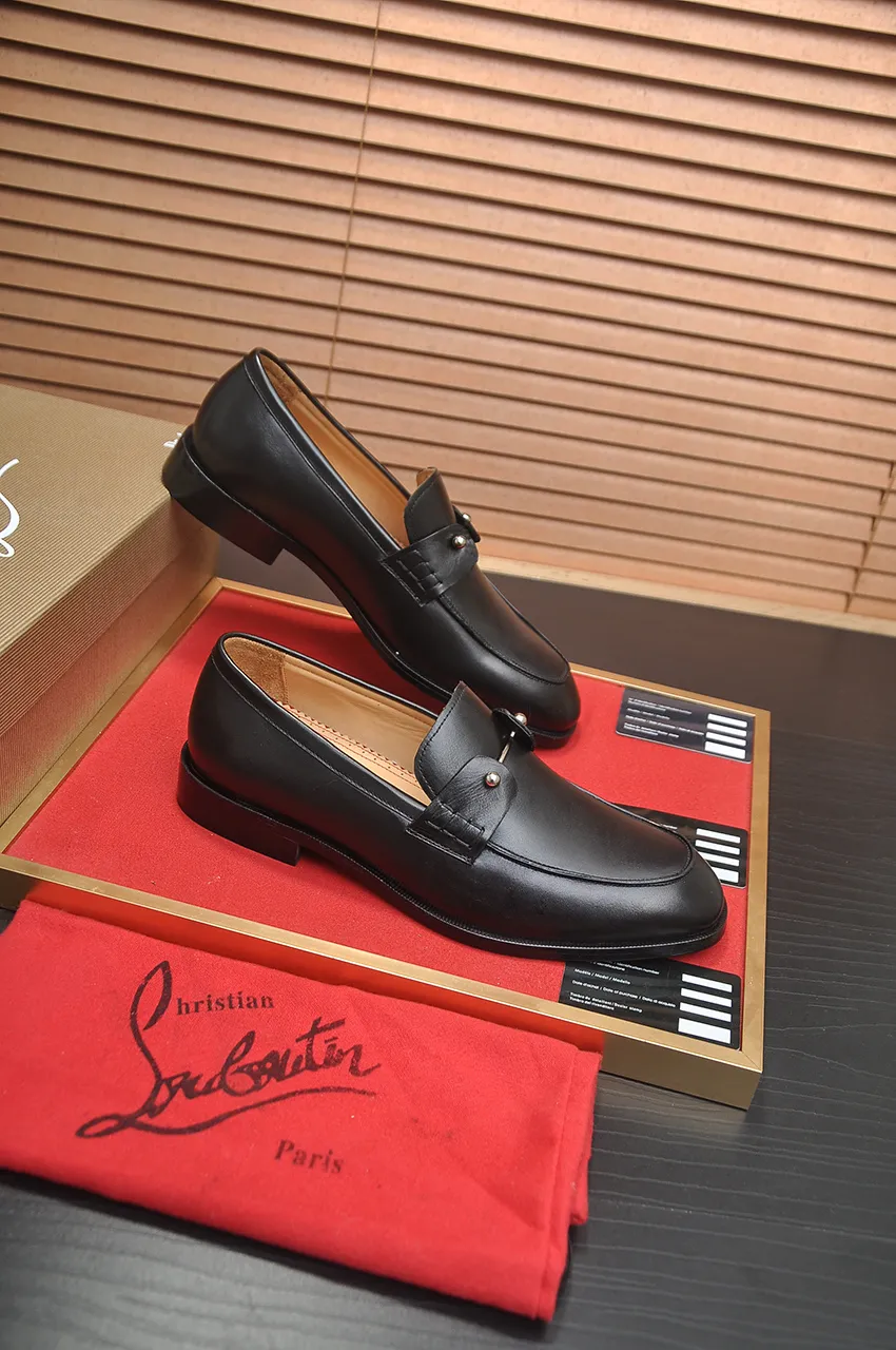 Men's shoes 💰620💶 [Chrstian Loubotin] Red-soled shoes 💋Original mold opening, the highest version on the market, purely handmade ➕Imported cowhide uppers, first-layer water-dyed cowhide lining! Original EU high-gloss outsole. 38 to 45 (45 customized)
